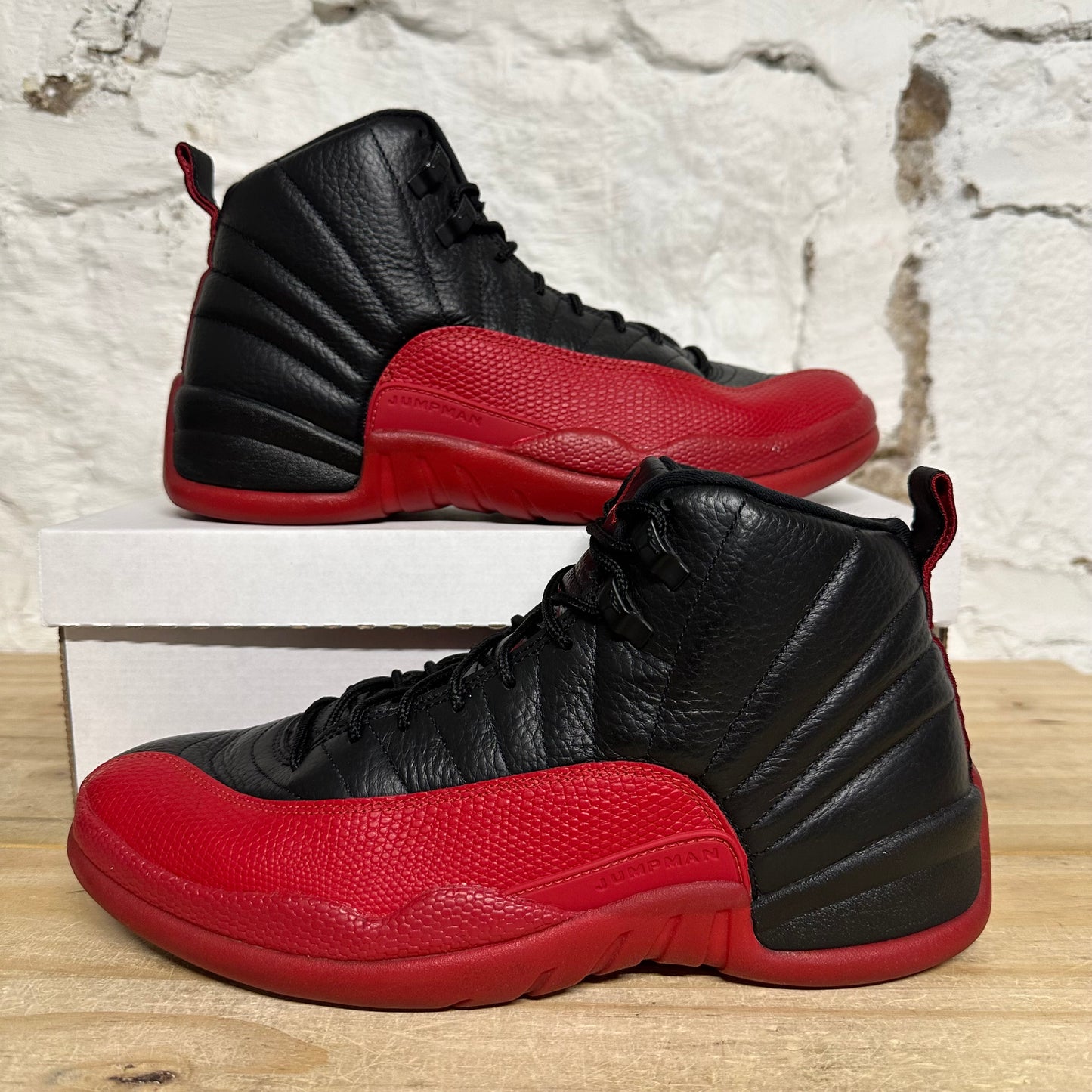 Air Jordan 12 Flu Game Sz 10.5