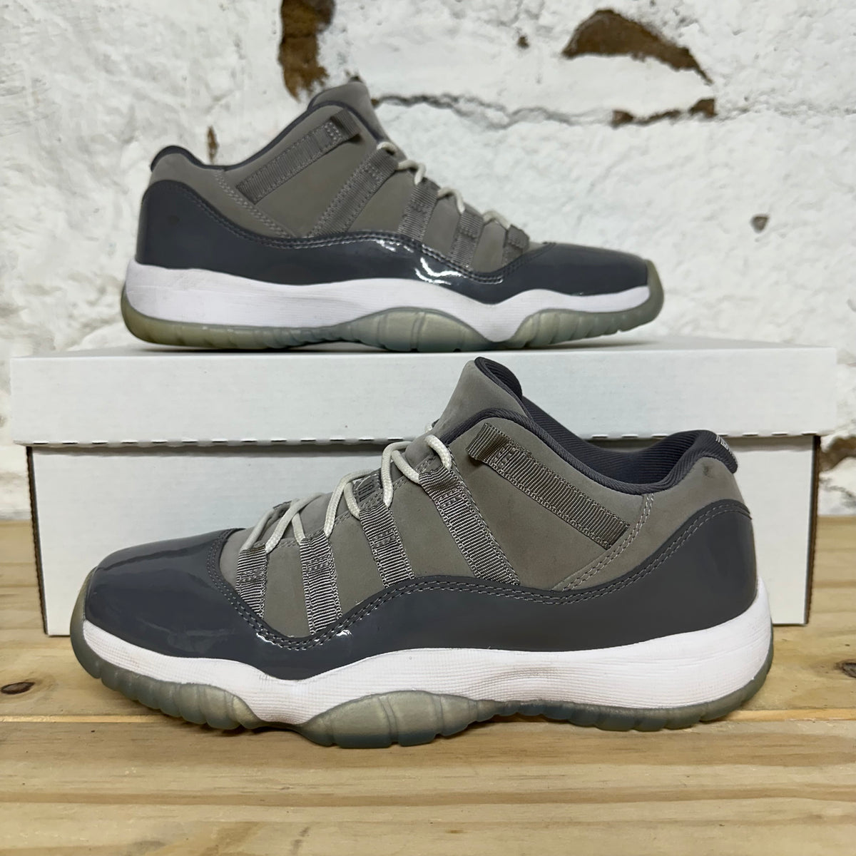 Air Jordan 11 Low Cool Grey Sz 6.5Y