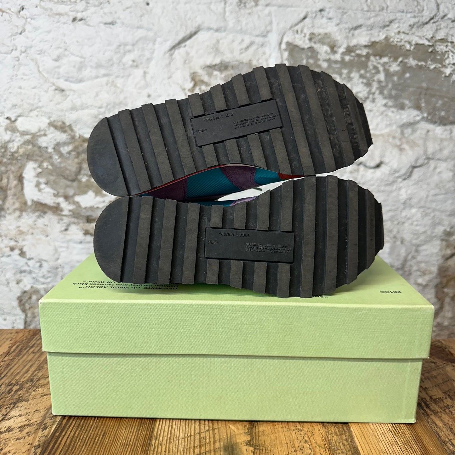 Off-White HG Multicolor Runner Sneaker Sz 5 (37)