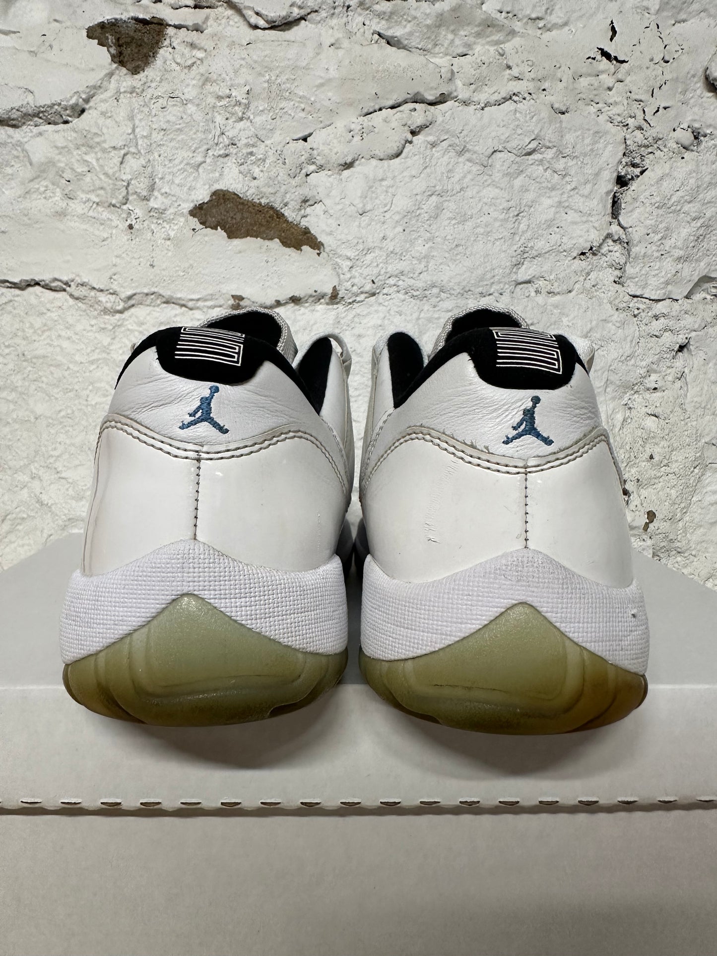 Air Jordan 11 Low Legend Blue Sz 8.5