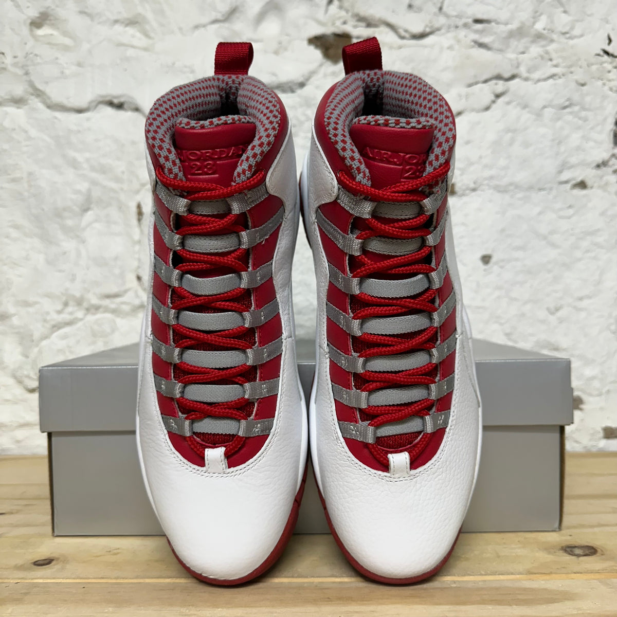 Air Jordan 10 Red Steel (2005) Sz 10 DS