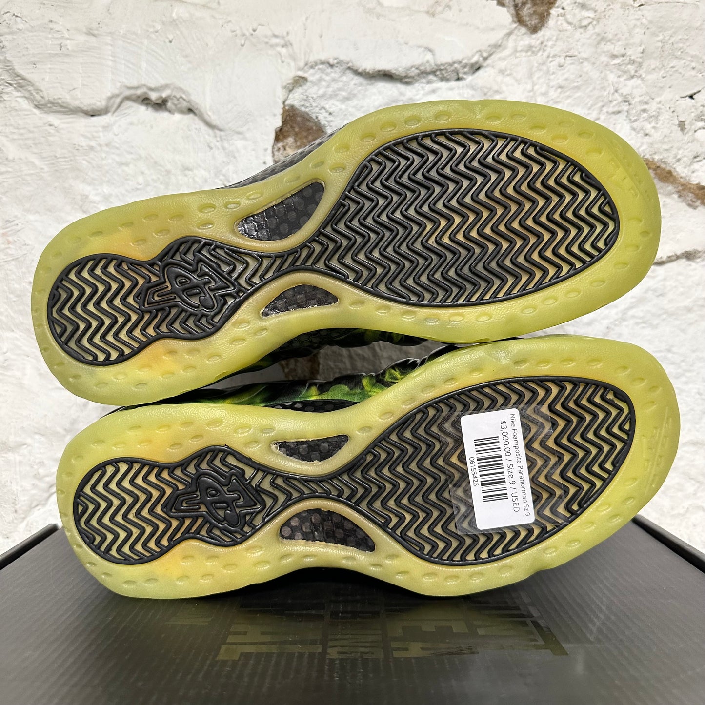 Nike Air Foamposite One ParaNorman Sz 9