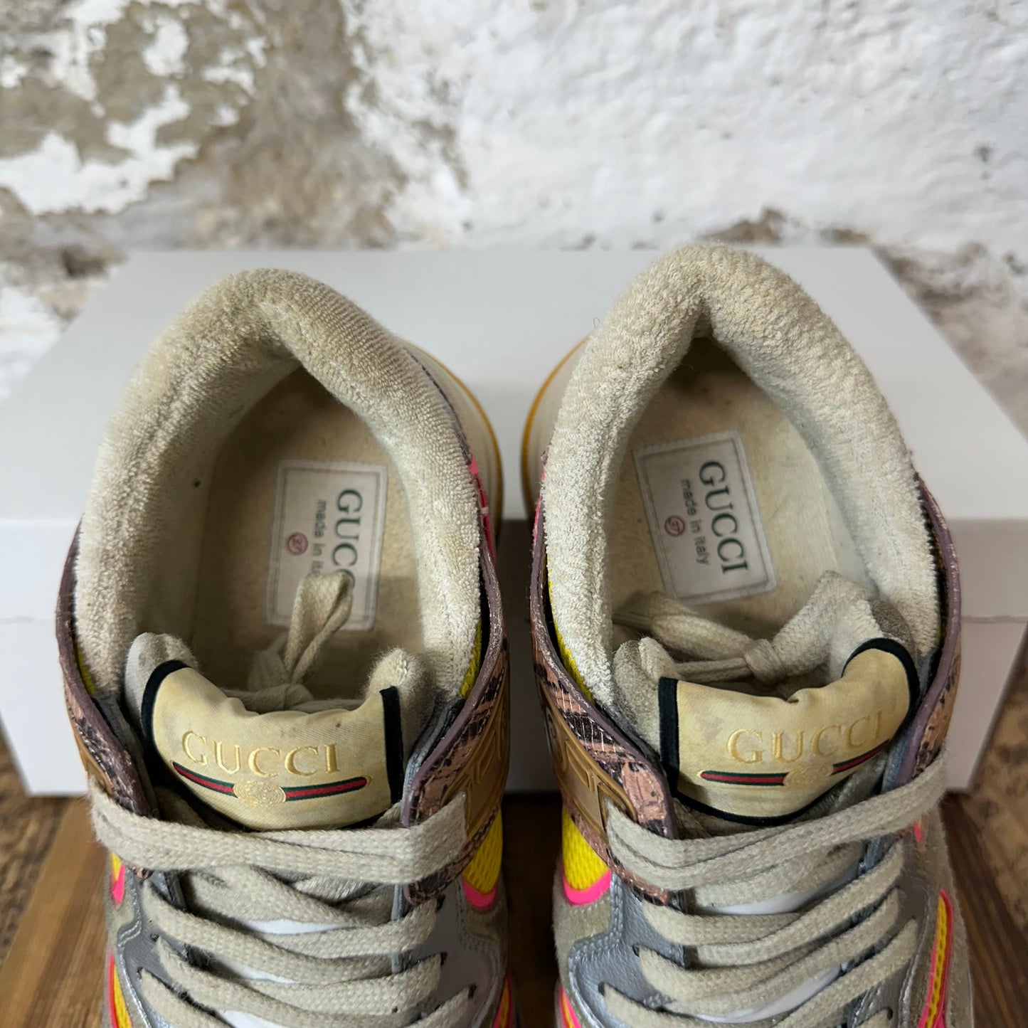 Gucci Ultrapace Pink Yellow Grey Sneaker Sz 5 (37)
