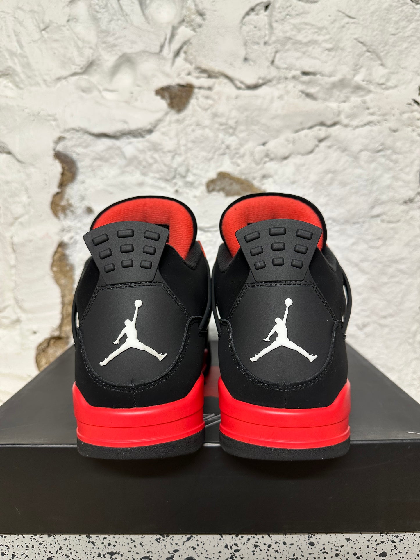 Air Jordan 4 Red Thunder Sz 11