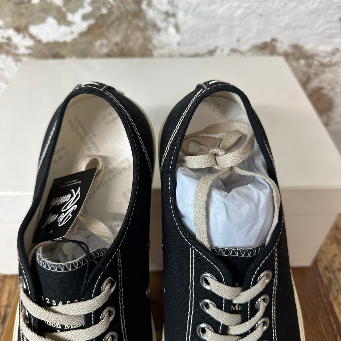 Maison Margiela Canvas Tabi Black Cream Sneaker Sz 8 (41) DS