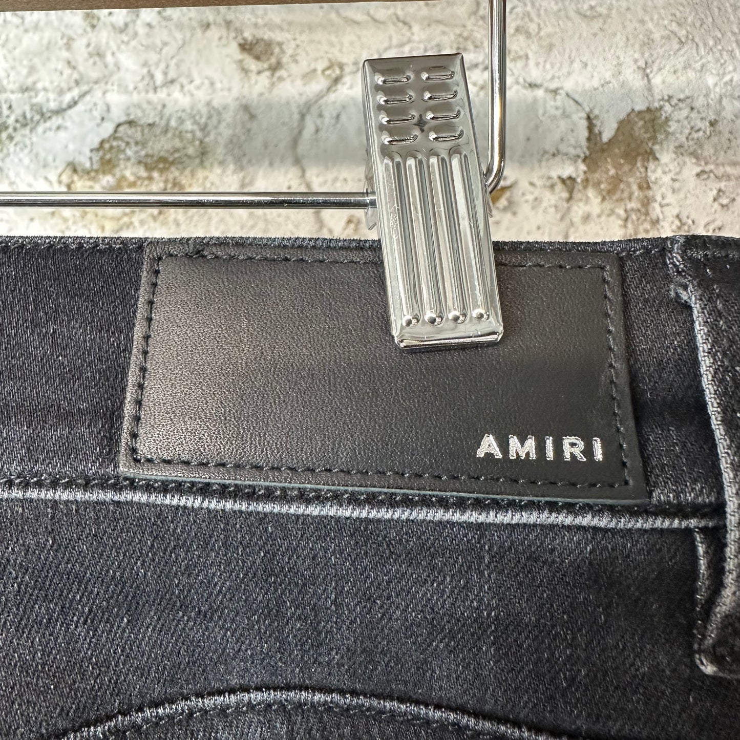 Amiri MX1 Grey Art Patch Black Denim Jeans Sz 29