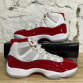 Air Jordan 11 High Cherry Sz 9.5