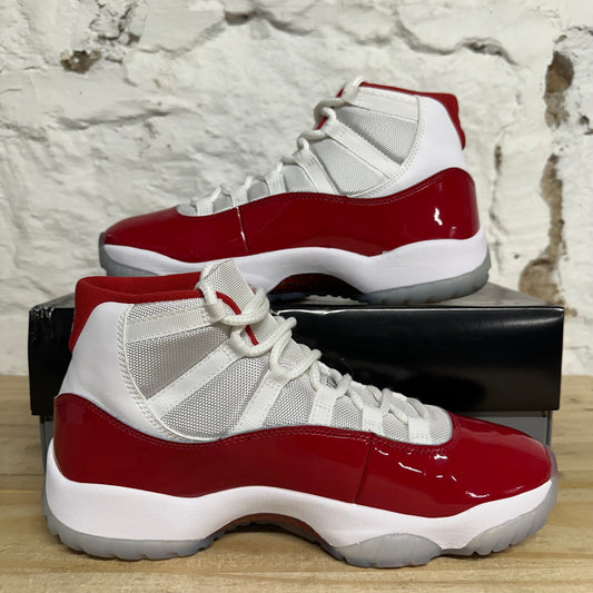 Air Jordan 11 High Cherry Sz 9.5