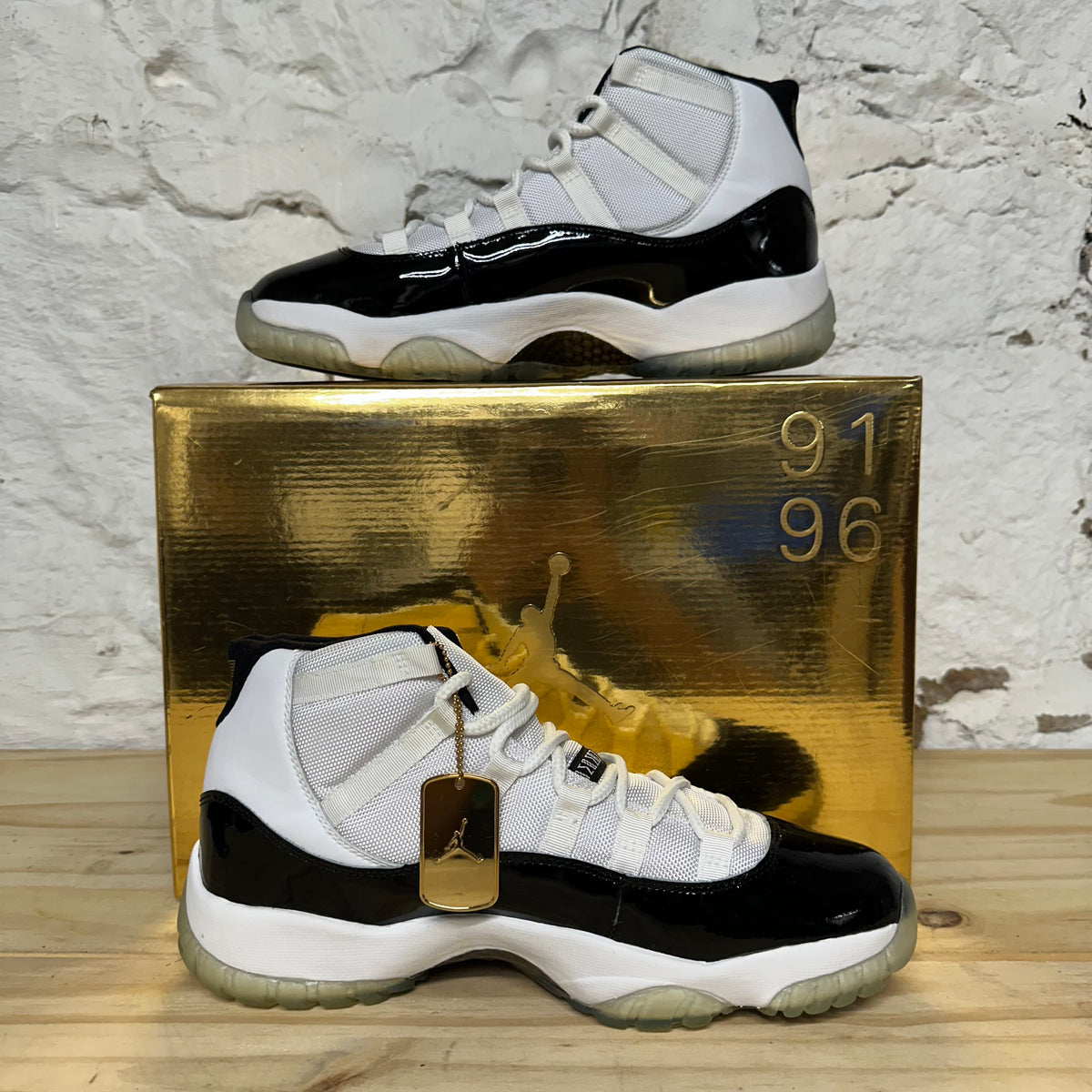 Air Jordan Defining Moments Pack 6/11 Sz 10 DS