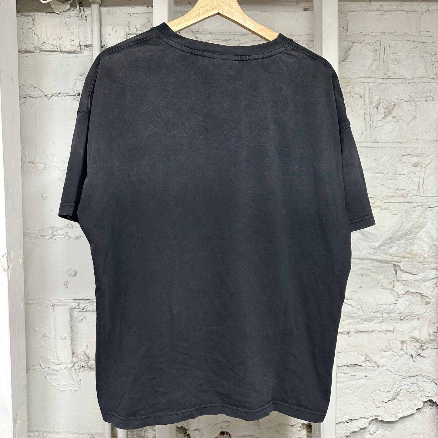 Vale Jesus Hardy Black T-Shirt Sz M