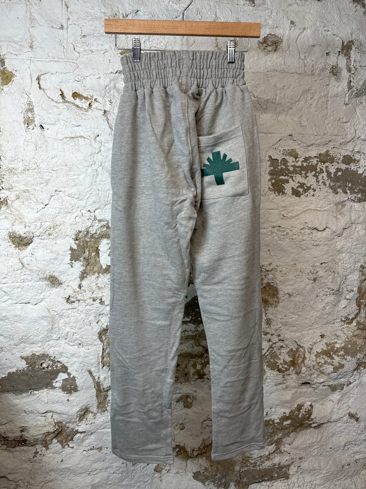 Vertabrae Green Spell Gray Sweatpants