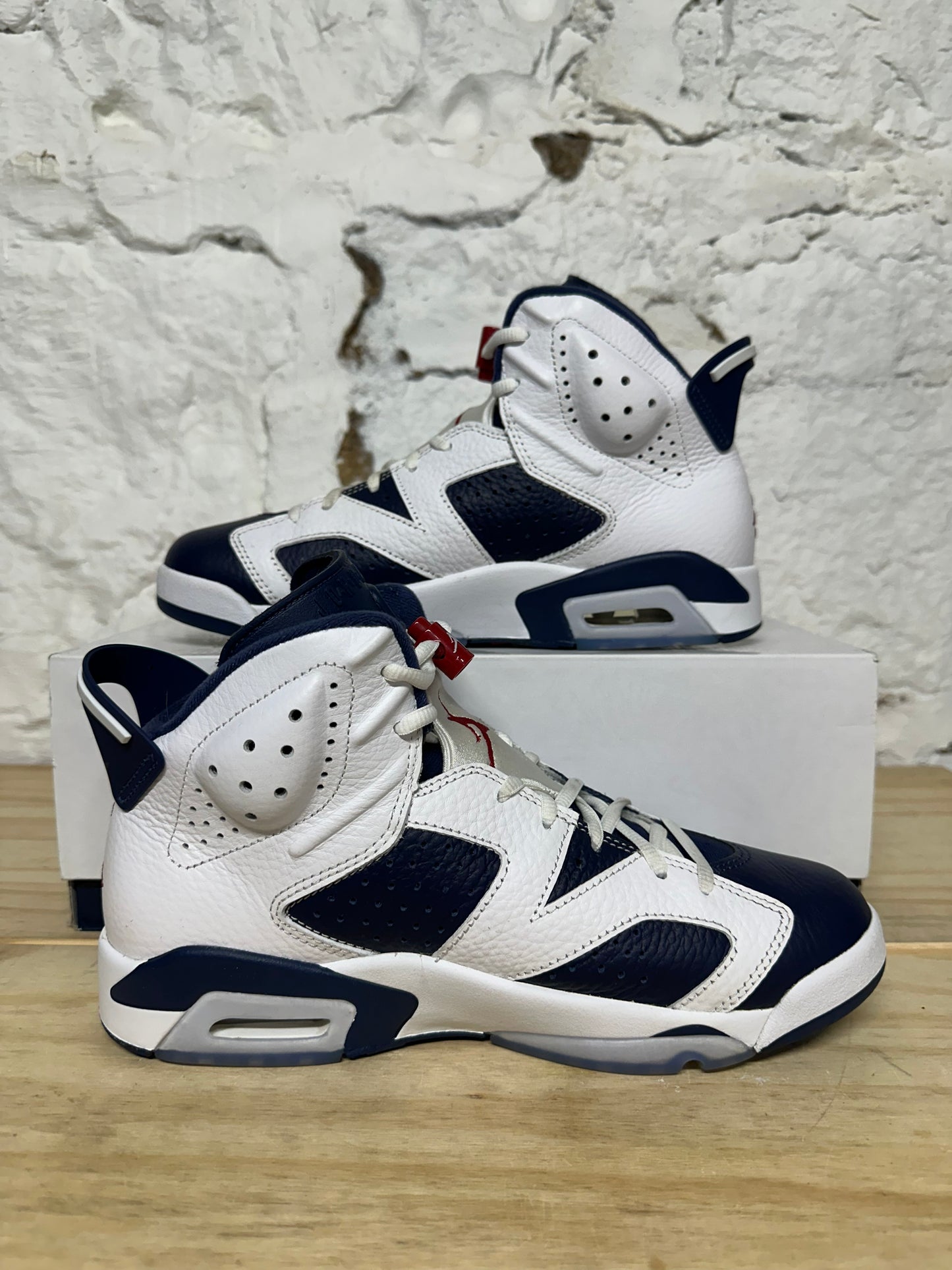 Air Jordan 6 Olympic Sz 8.5