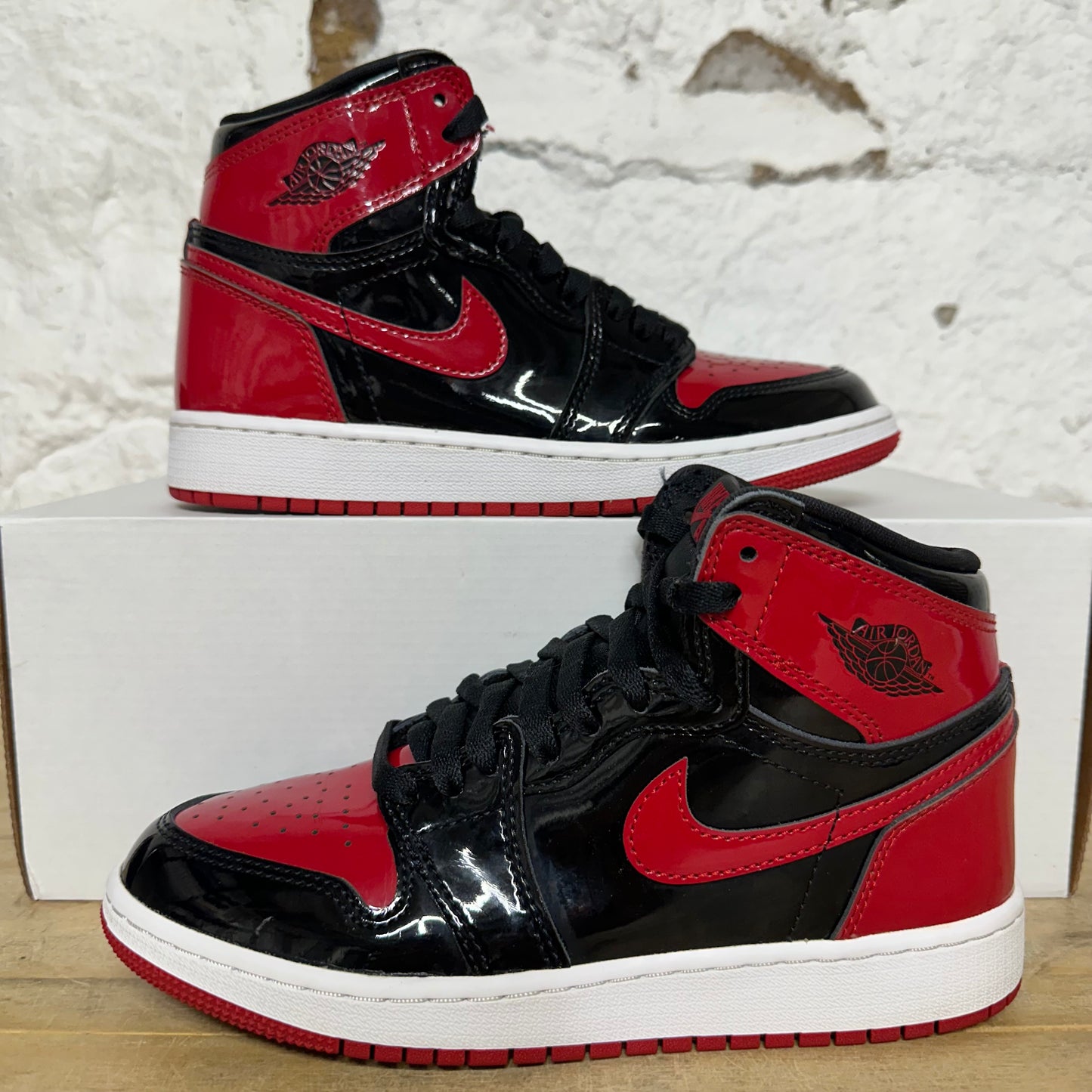 Air Jordan 1 High Patent Bred Sz 5Y