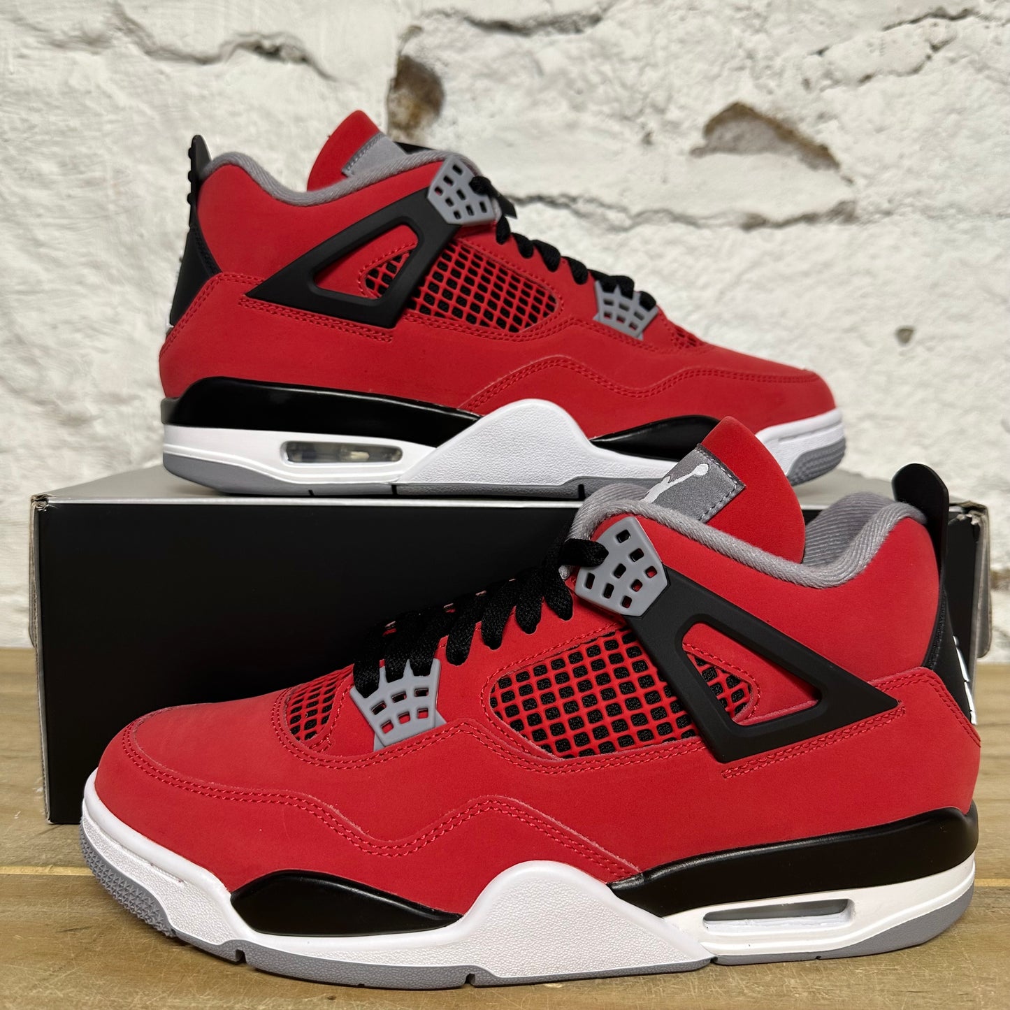 Air Jordan 4 Toro Sz 9.5 DS