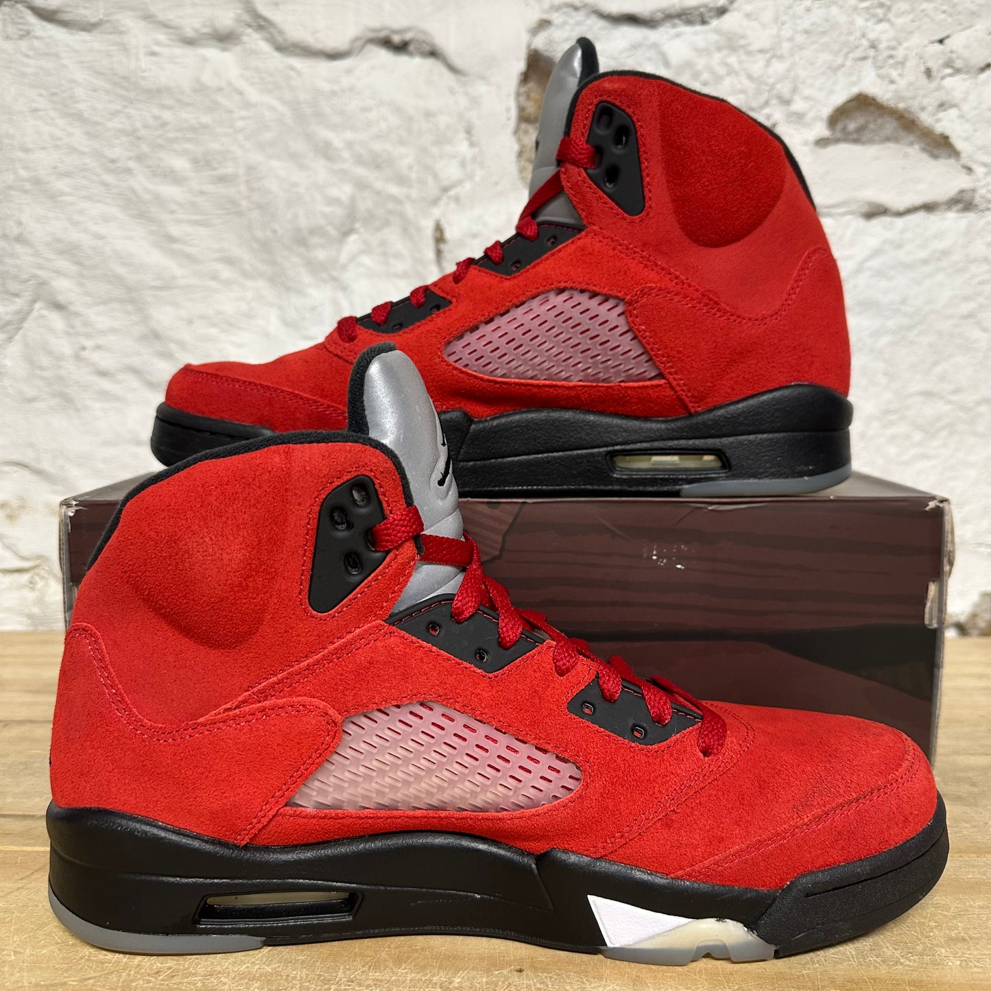 Air Jordan 5 Raging Bull (2021) Sz 10