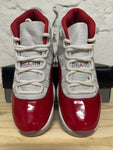 Air Jordan 11 High Cherry Sz 7.5