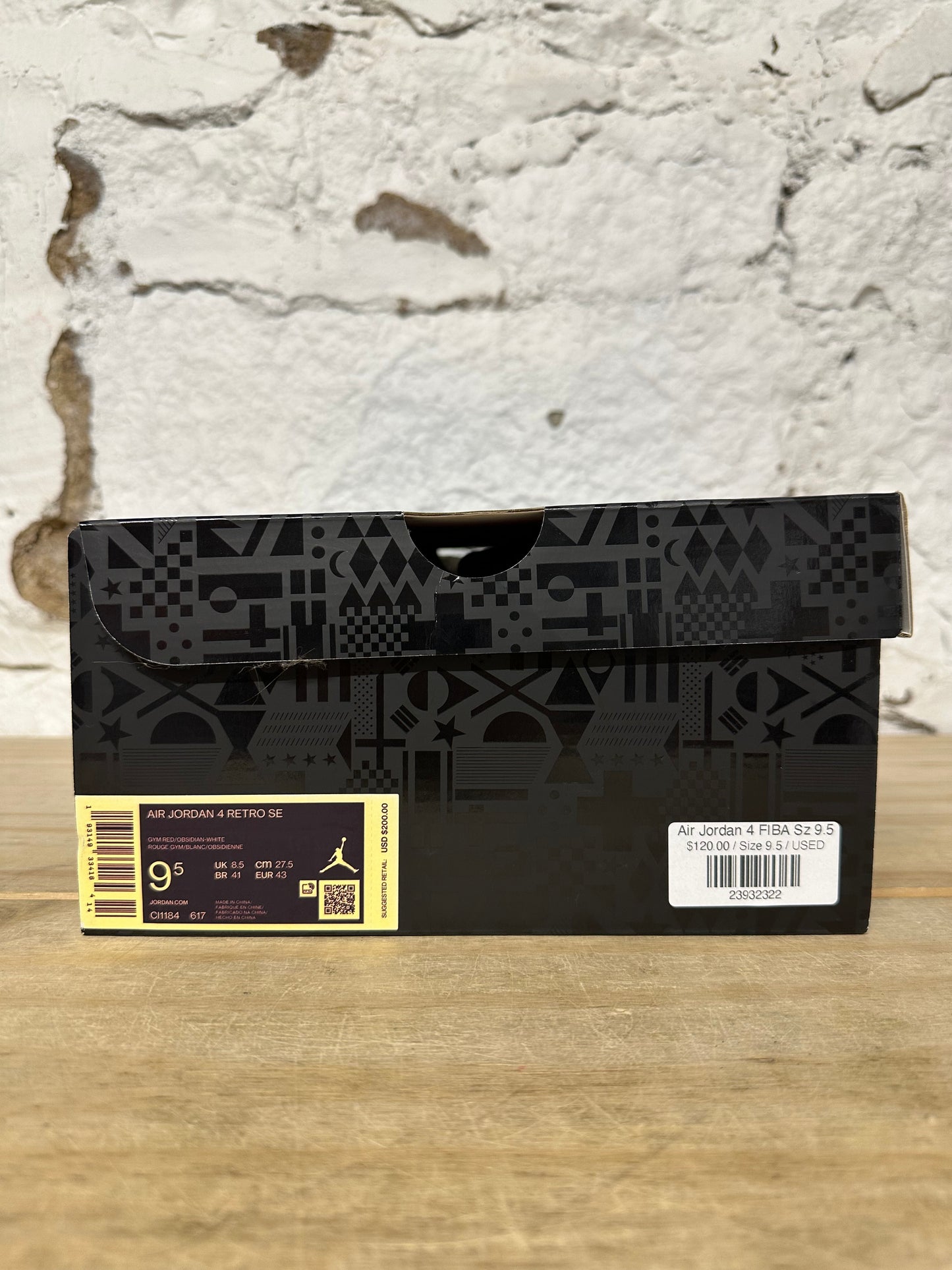 Air Jordan 4 FIBA Sz 9.5