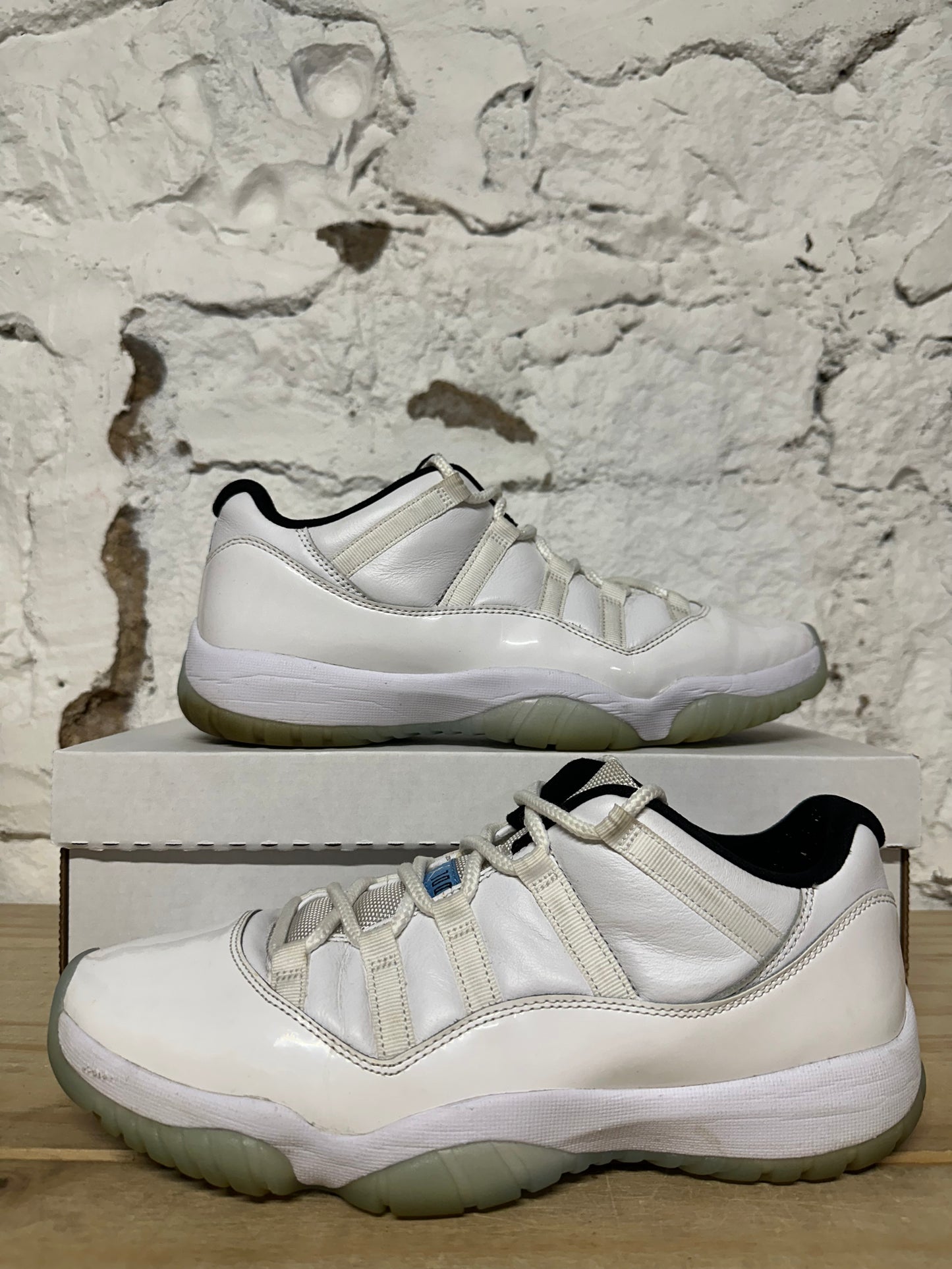 Air Jordan 11 Low Legend Blue Sz 10.5