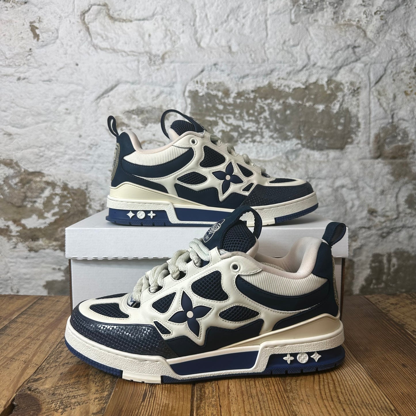 Louis Vuitton Navy White Skate Sneaker Sz 10 (8.5LV)