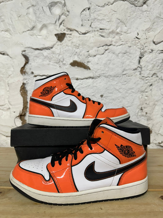 Air Jordan 1 Mid Turf Orange Sz 10