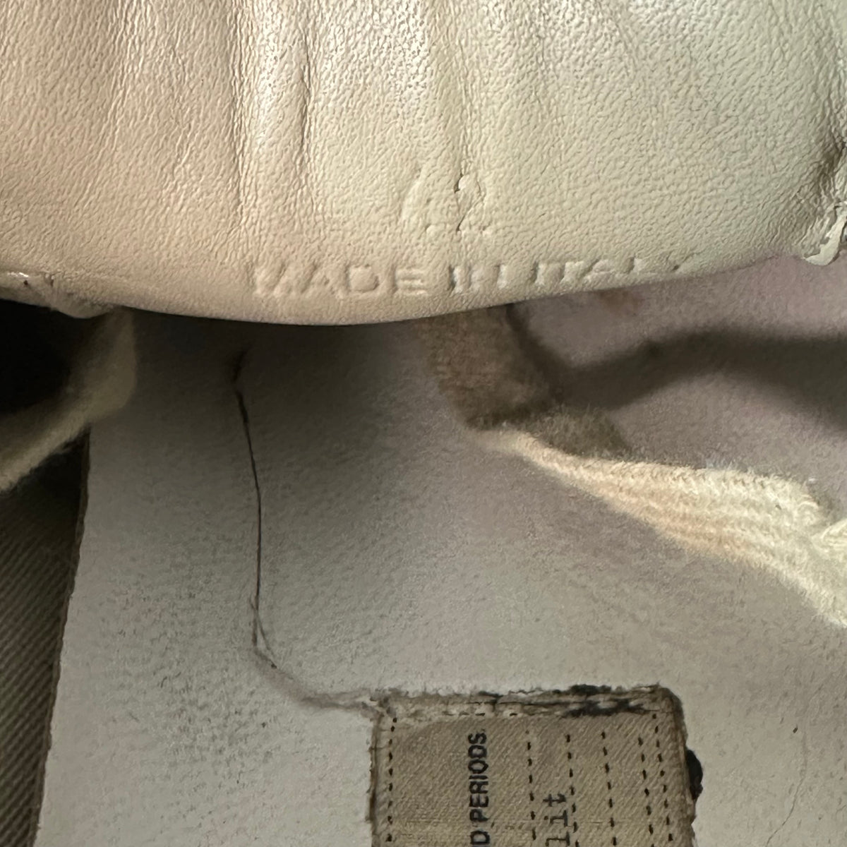 Maison Margiela Replica Navy Gum Sneaker Sz 9 (42)