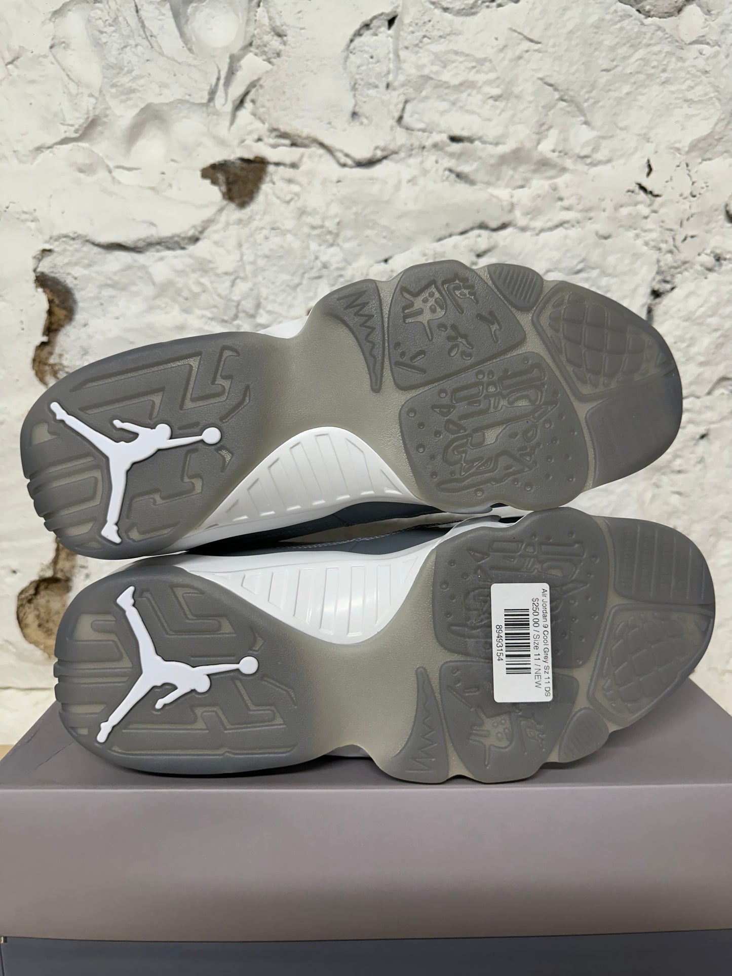 Air Jordan 9 Cool Grey Sz 11 DS