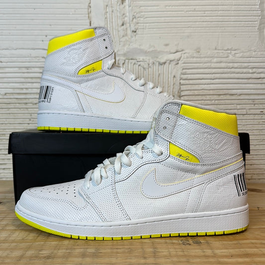 Air Jordan 1 High First Class Flight Sz 13 DS