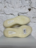 Yeezy 350 Bone Sz 9