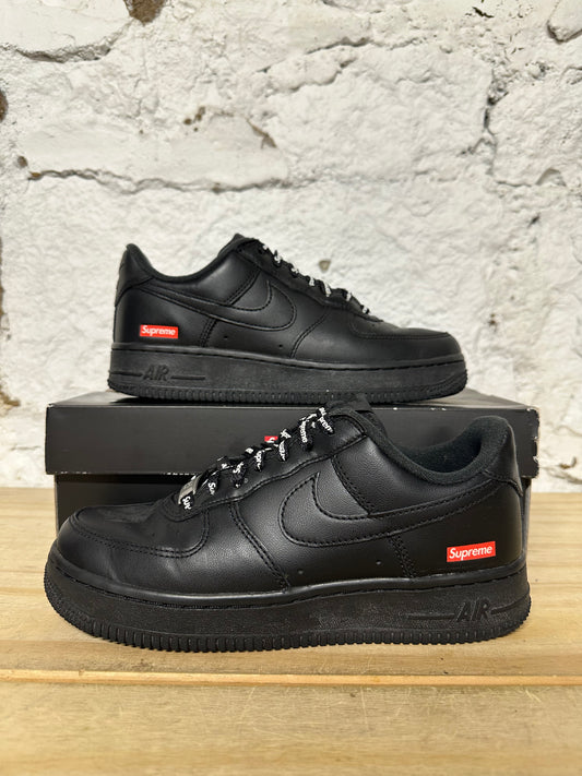 Nike Air Force 1 Low Supreme Black Sz 4.5