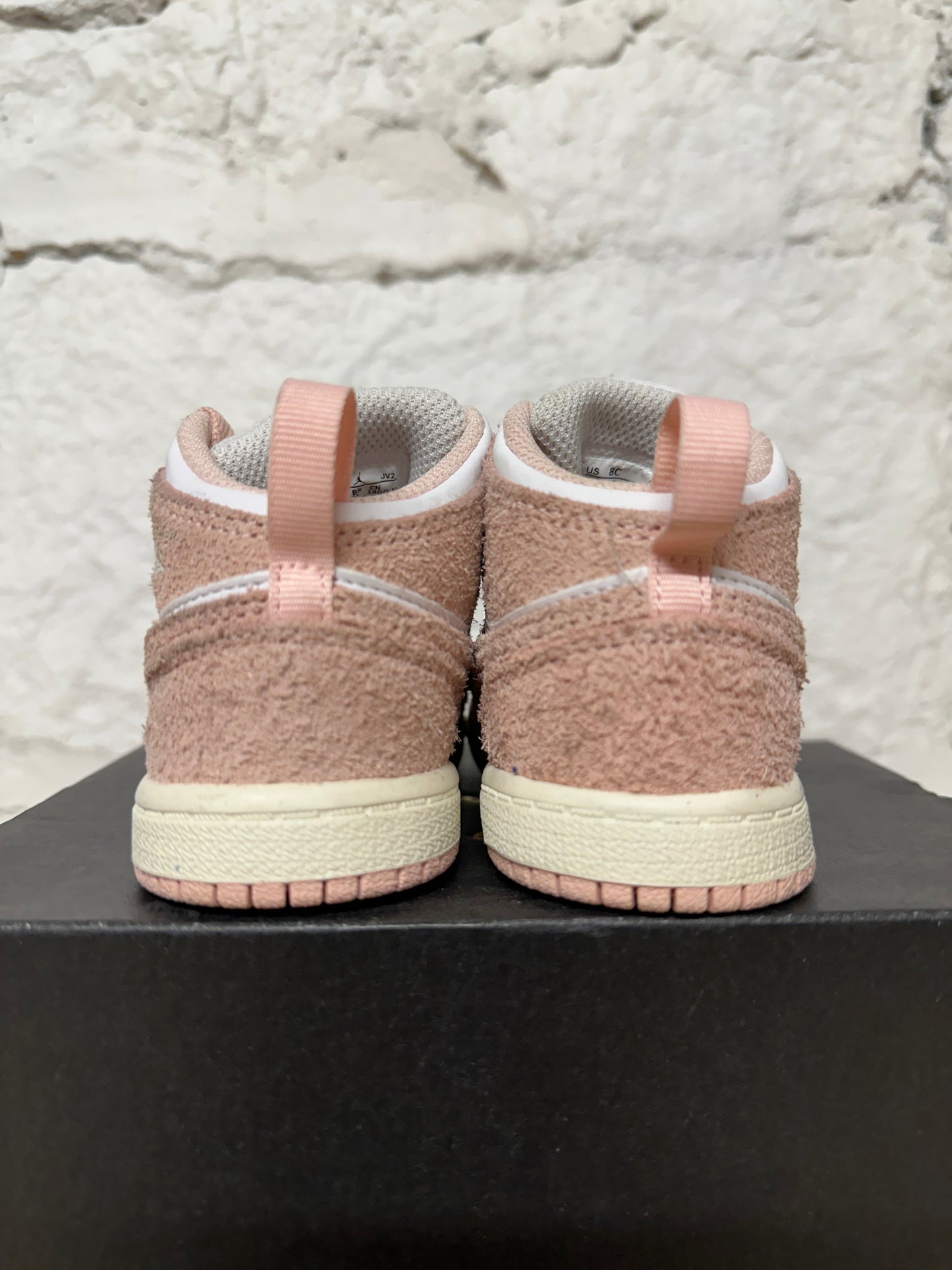 Air Jordan 1 Mid Legend Pink Sz 8C
