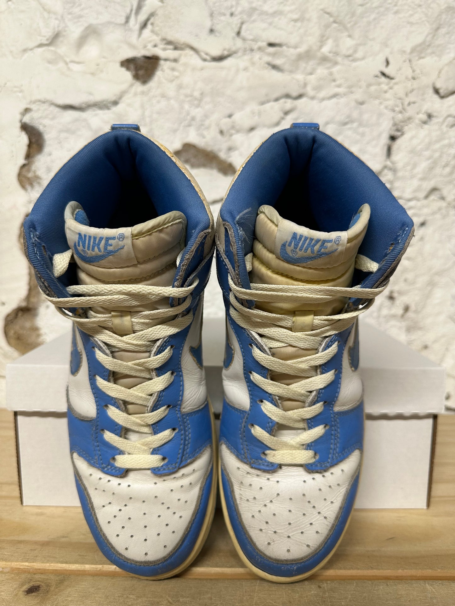 Nike SB Dunk High UNC (1999) Sz 9.5