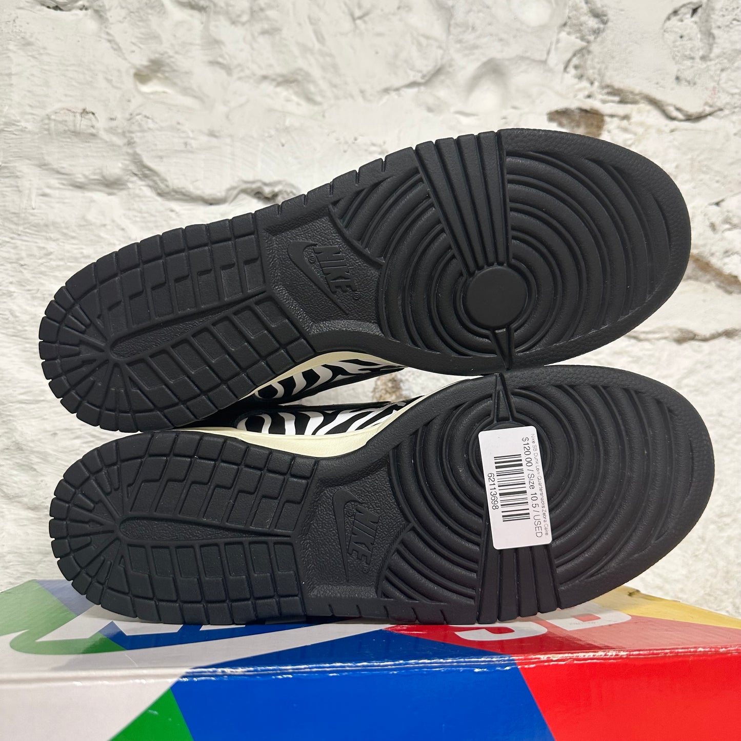 Nike SB Dunk Low Quartersnacks Zebra Cakes Sz 10.5
