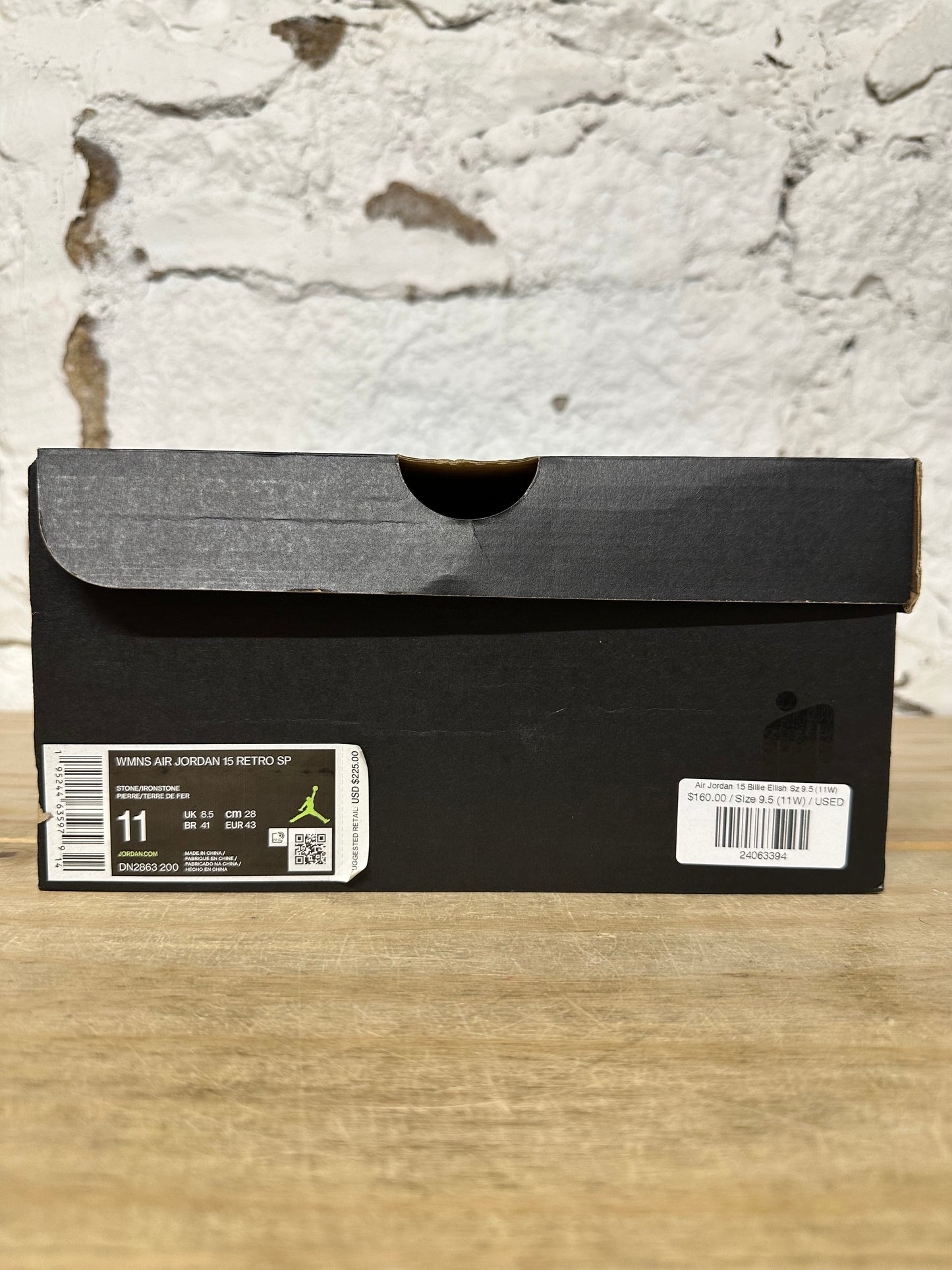 Air Jordan 15 Billie Eilish Sz 9.5 (11W)