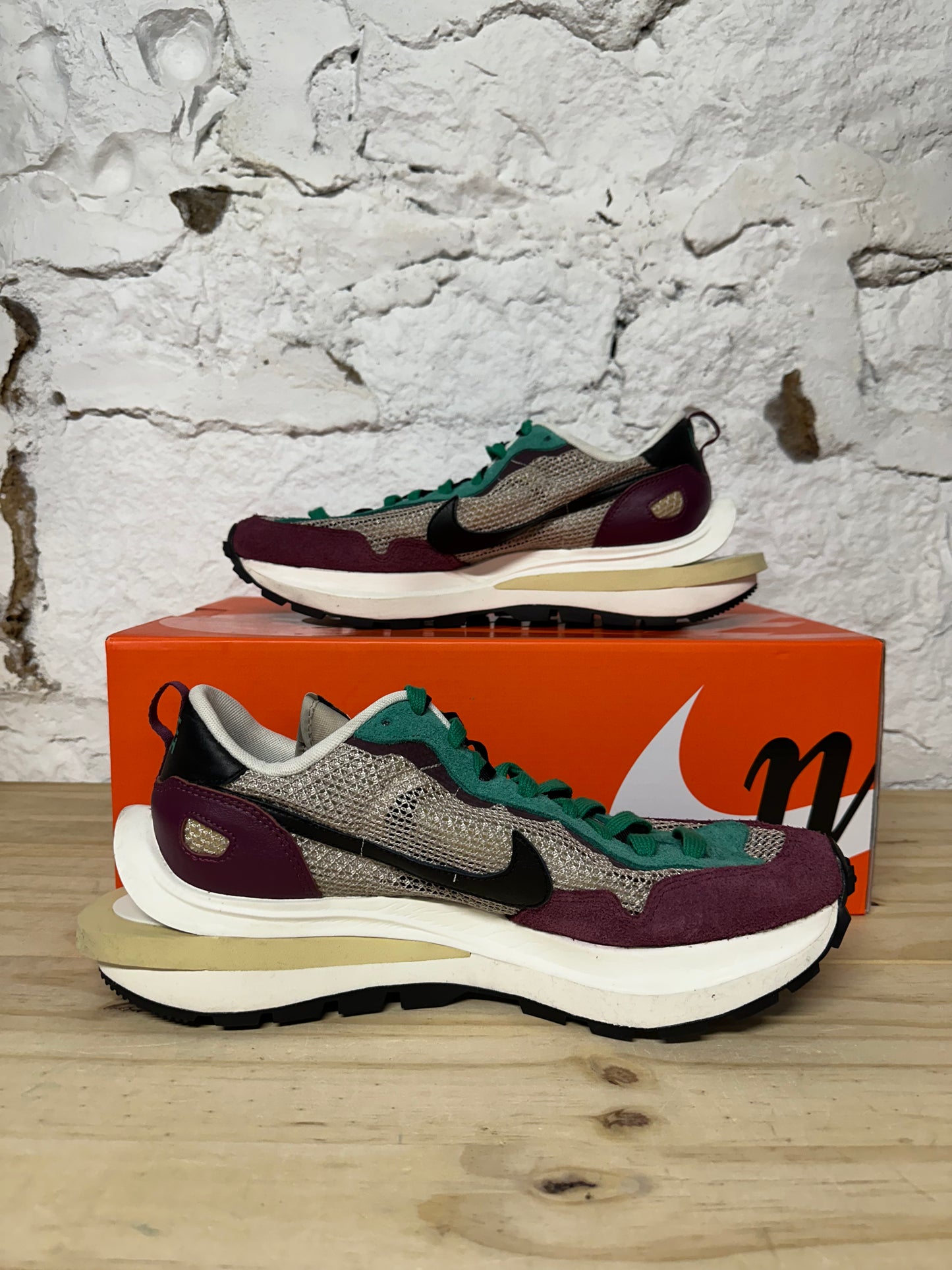 Nike Sacai Vaporwaffle Villian Red Sz 11.5
