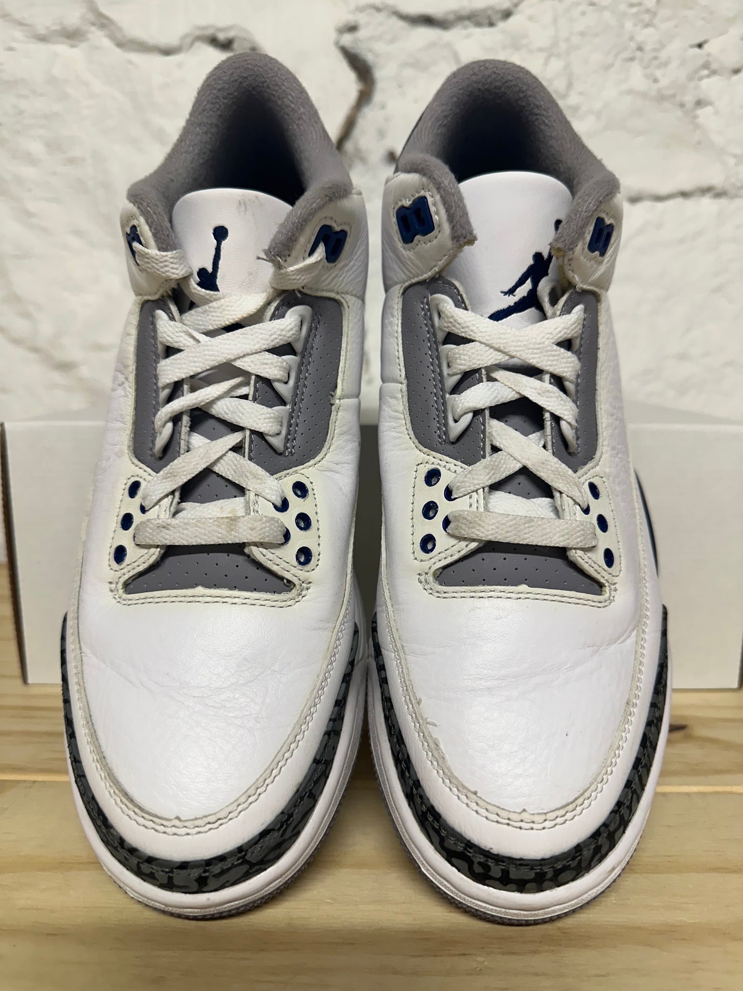 Air Jordan 3 Midnight Navy Sz 8