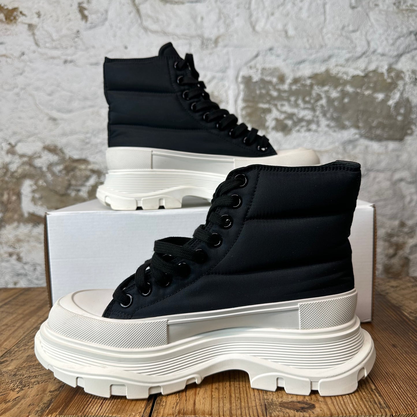 Alexander McQueen Black Padded White Tread Boot Sz 5 (37)