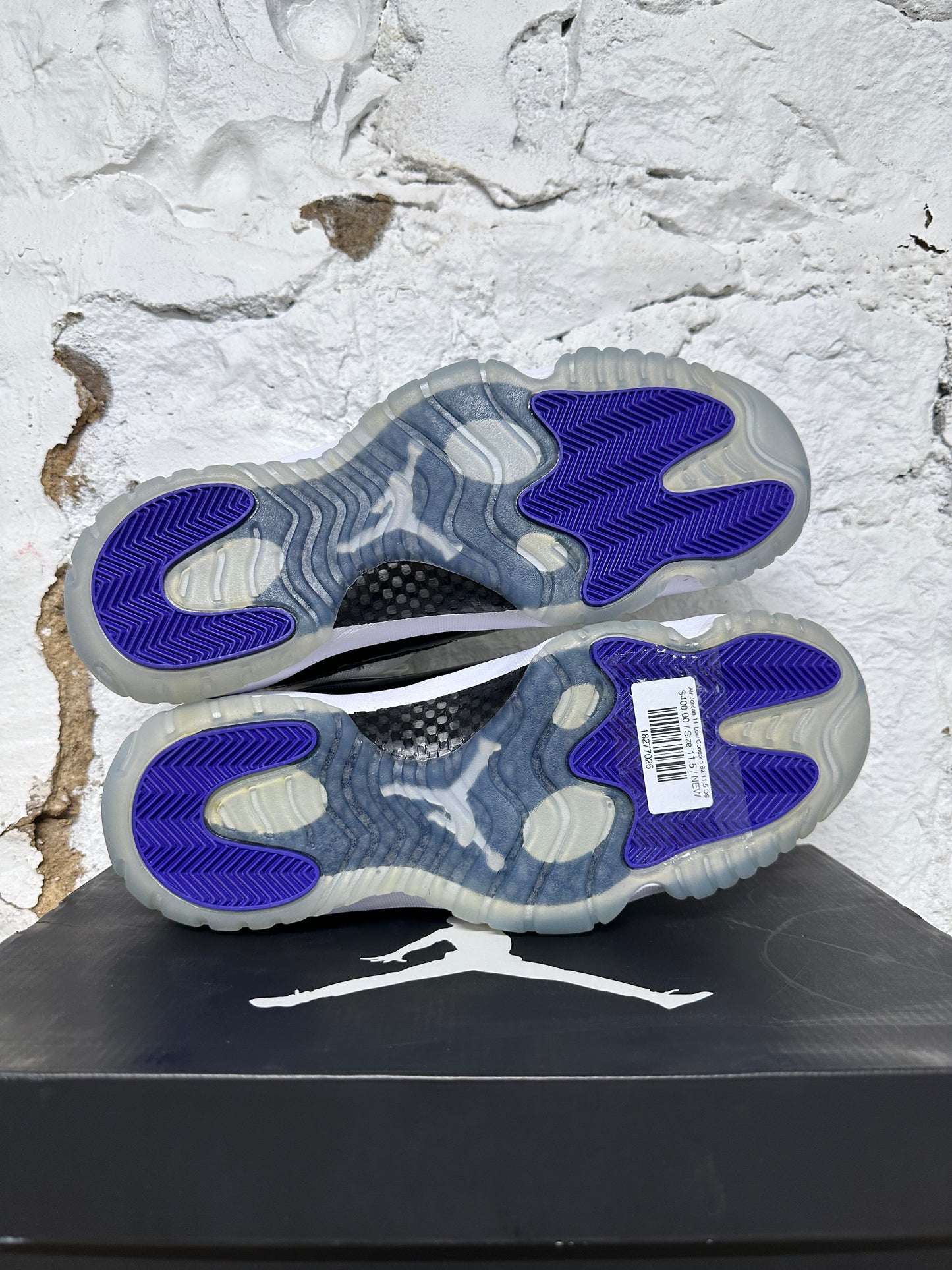 Air Jordan 11 Low Concord Sz 11.5 DS