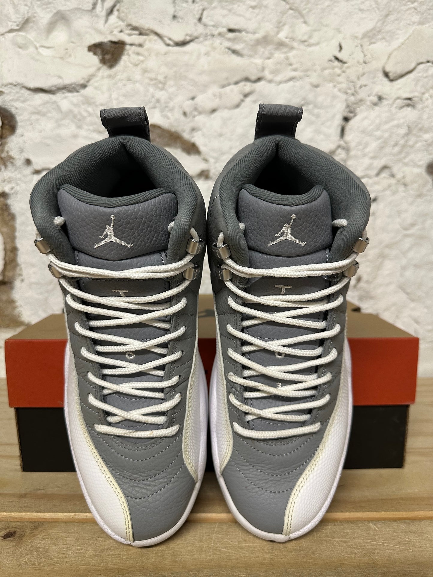 Air Jordan 12 Stealth Sz 7.5