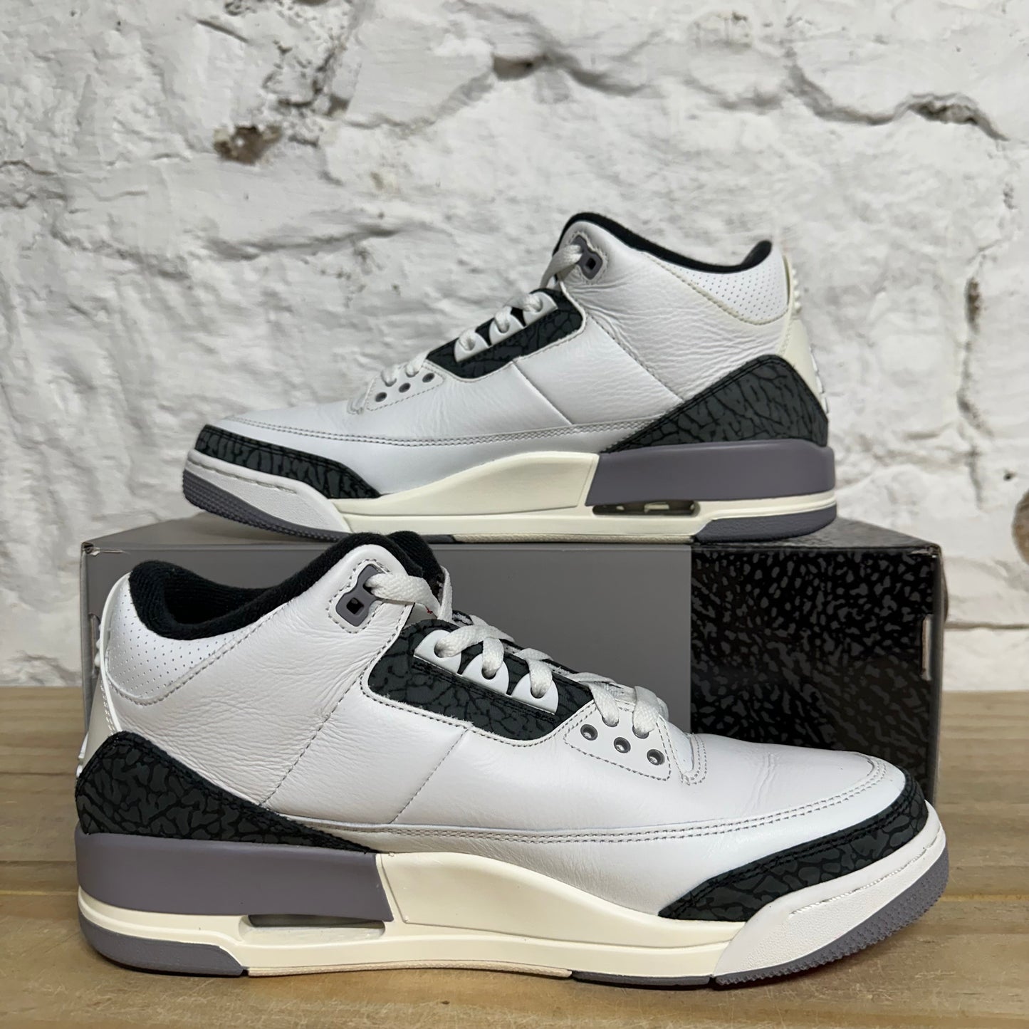 Air Jordan 3 Cement Grey Sz 10.5 DS