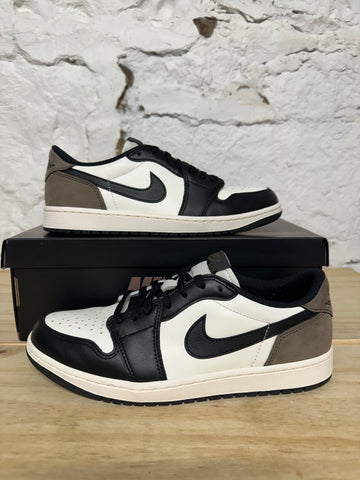 Air Jordan 1 Low Mocha Sz 10