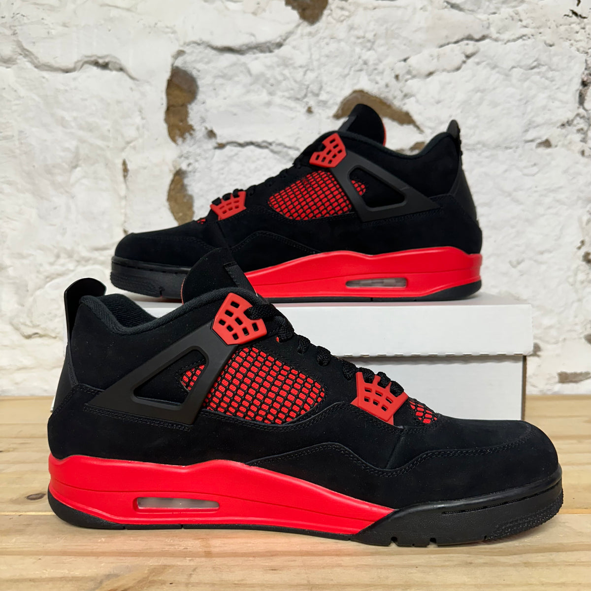 Air Jordan 4 Red Thunder Sz 14