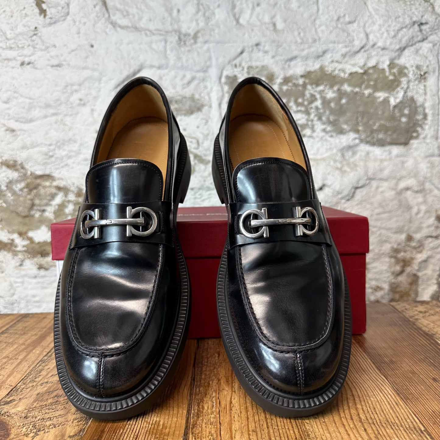 Ferragamo Gancini Buckle Black Leather Loafer Sz 13