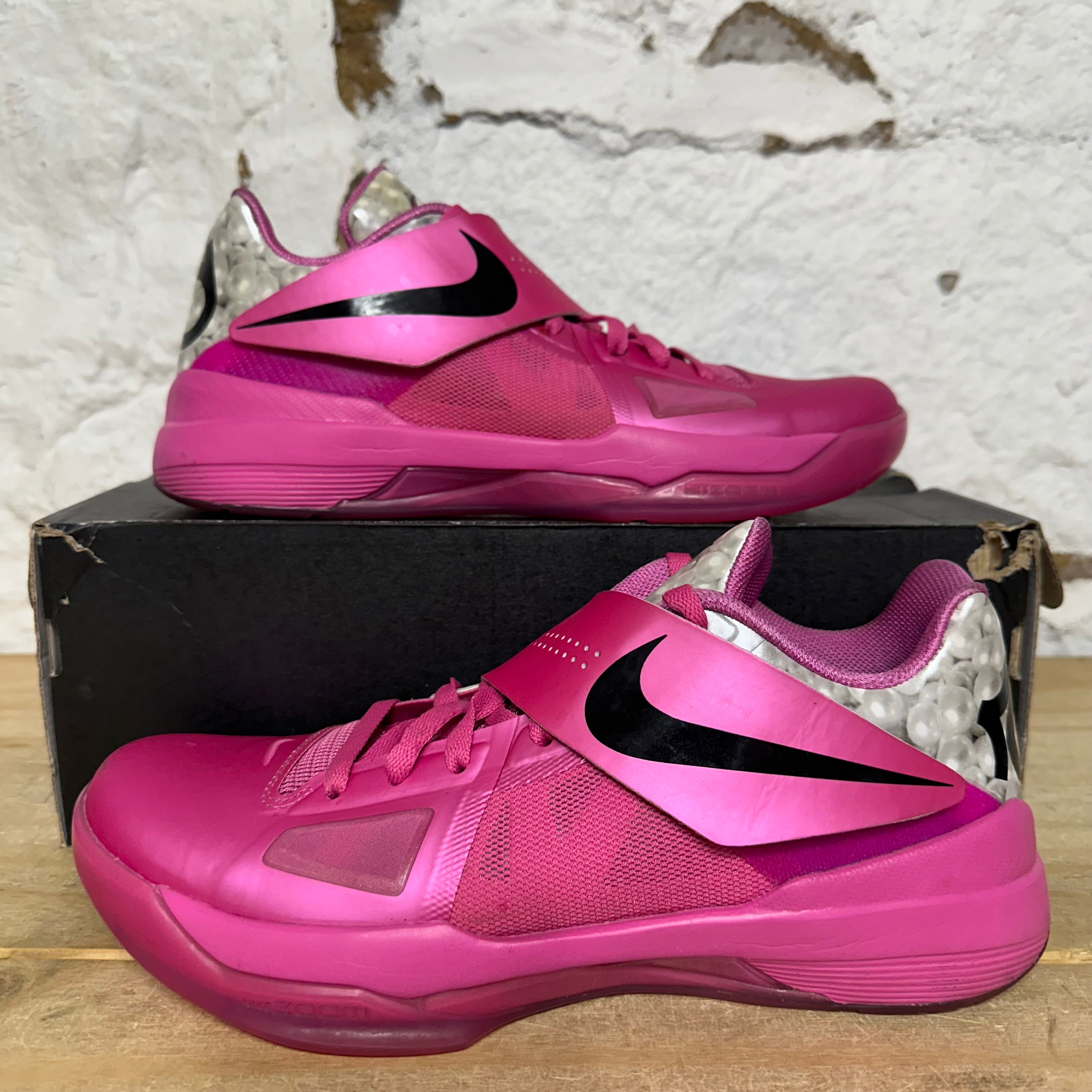Nike KD 4 Aunt Pearl Sz 8.5