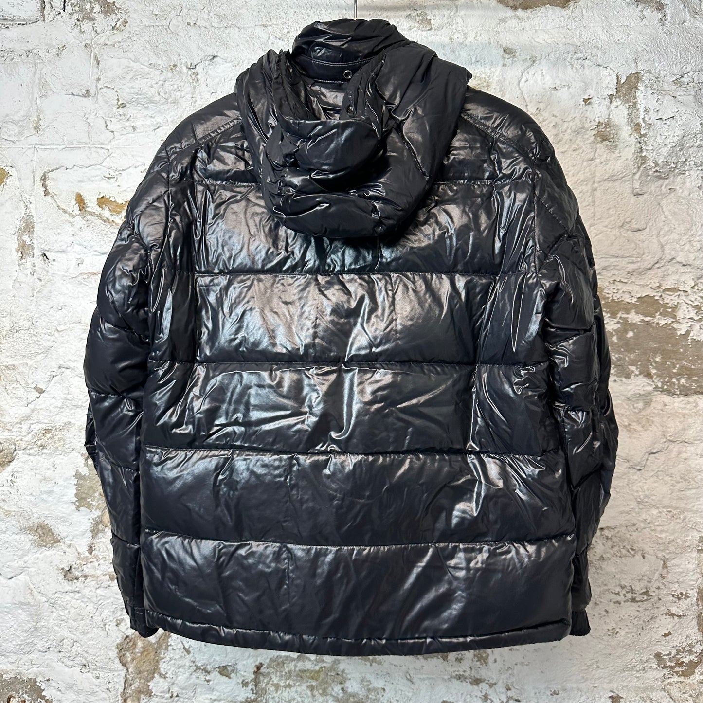 Moncler Maya Guibbotto Black Puffer Jacket Sz M (2) (Sleeve Flaw)