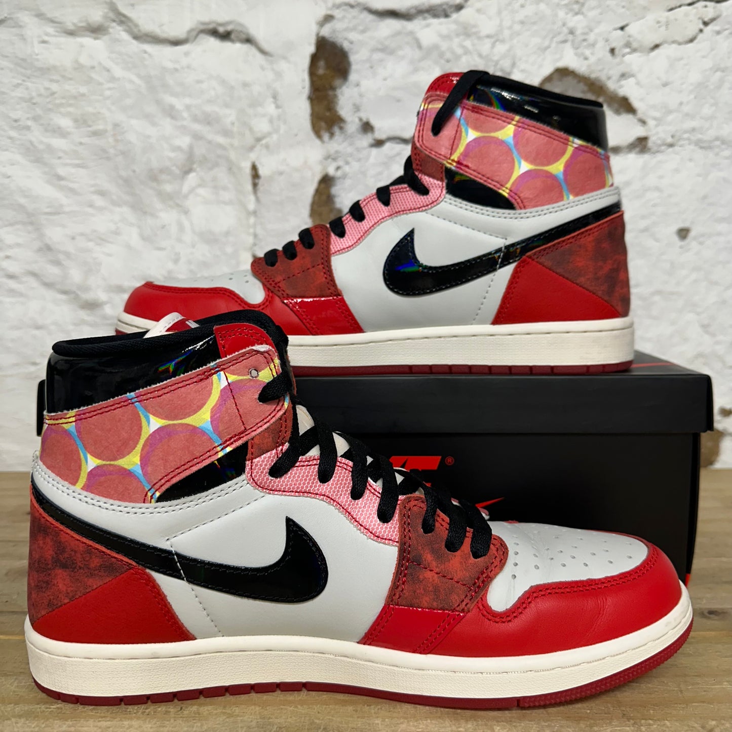 Air Jordan 1 High Spider-Man Across the Spider-Verse Sz 11