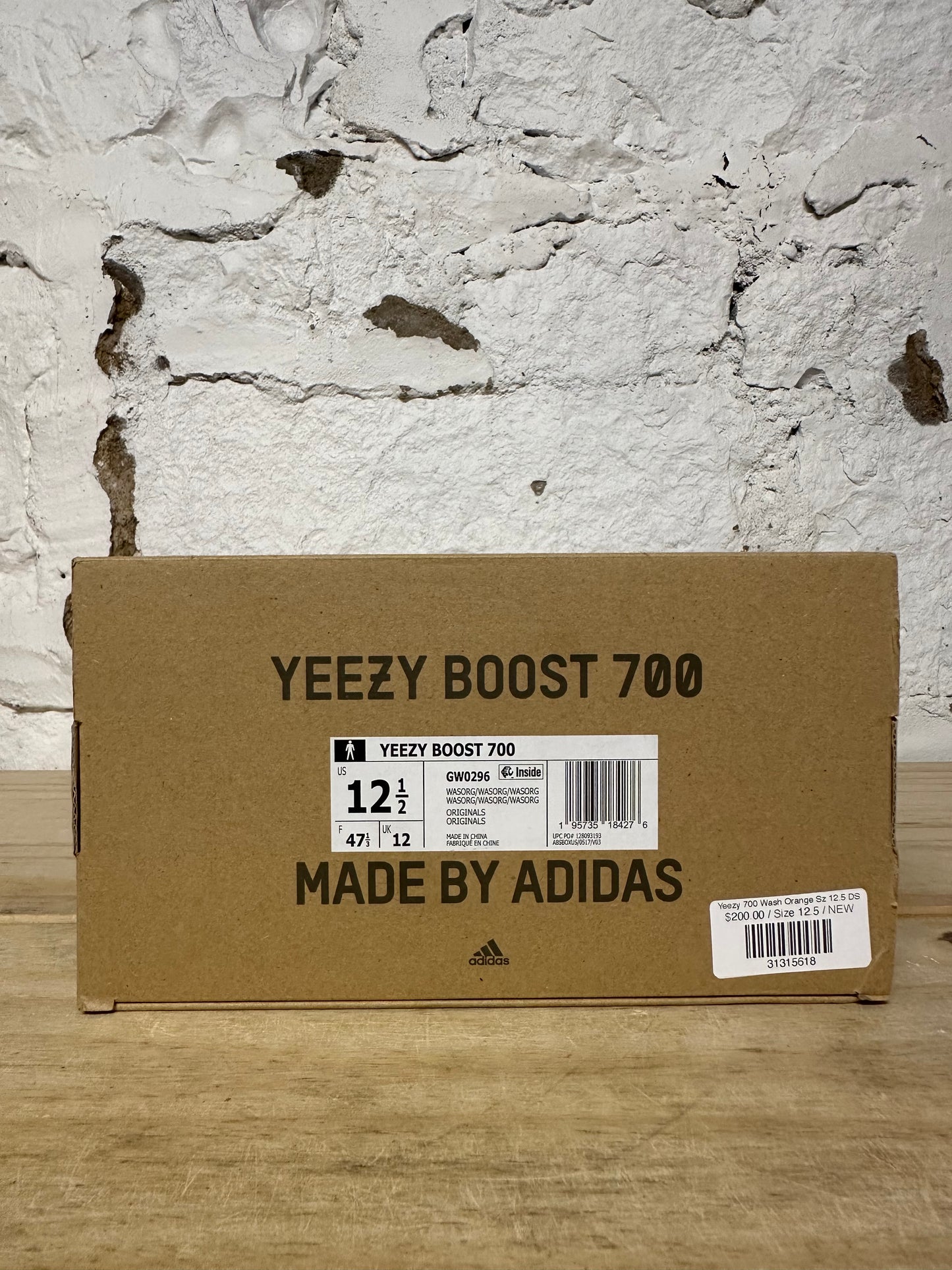 Yeezy 700 Wash Orange Sz 12.5 DS