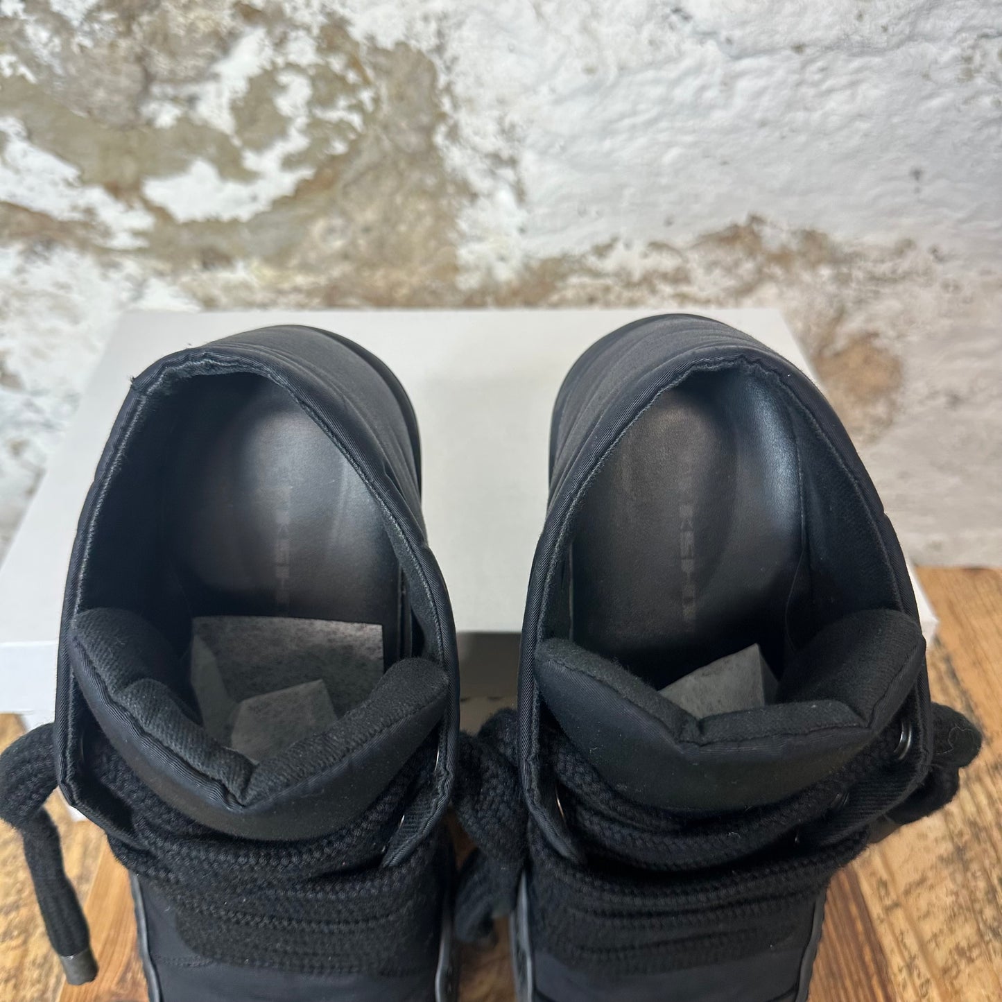 Rick Owens Jumbo Lace Puffer Triple Black Sneaker Sz 9 (42)
