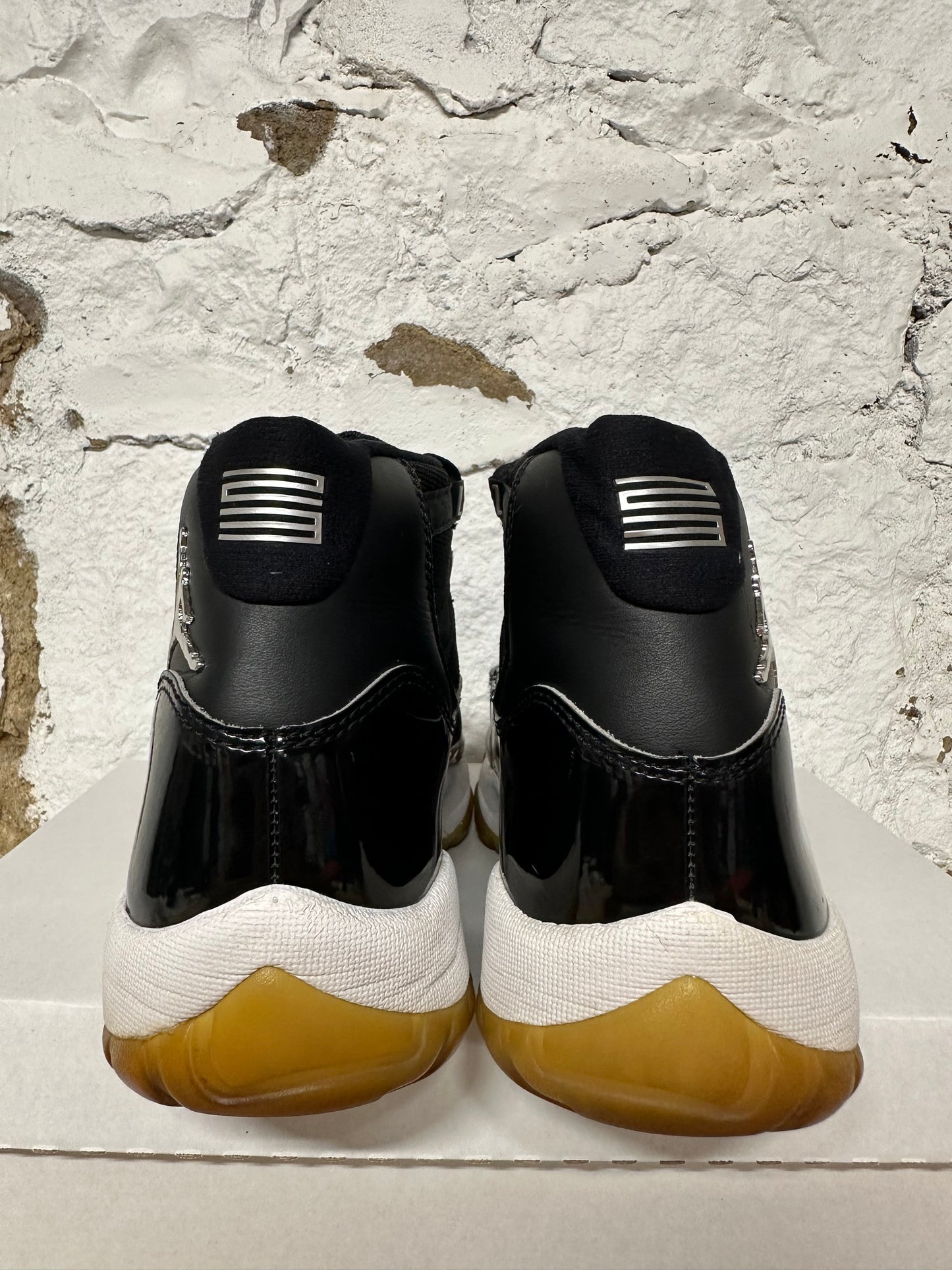 Air Jordan 11 Jubilee Sz 10.5