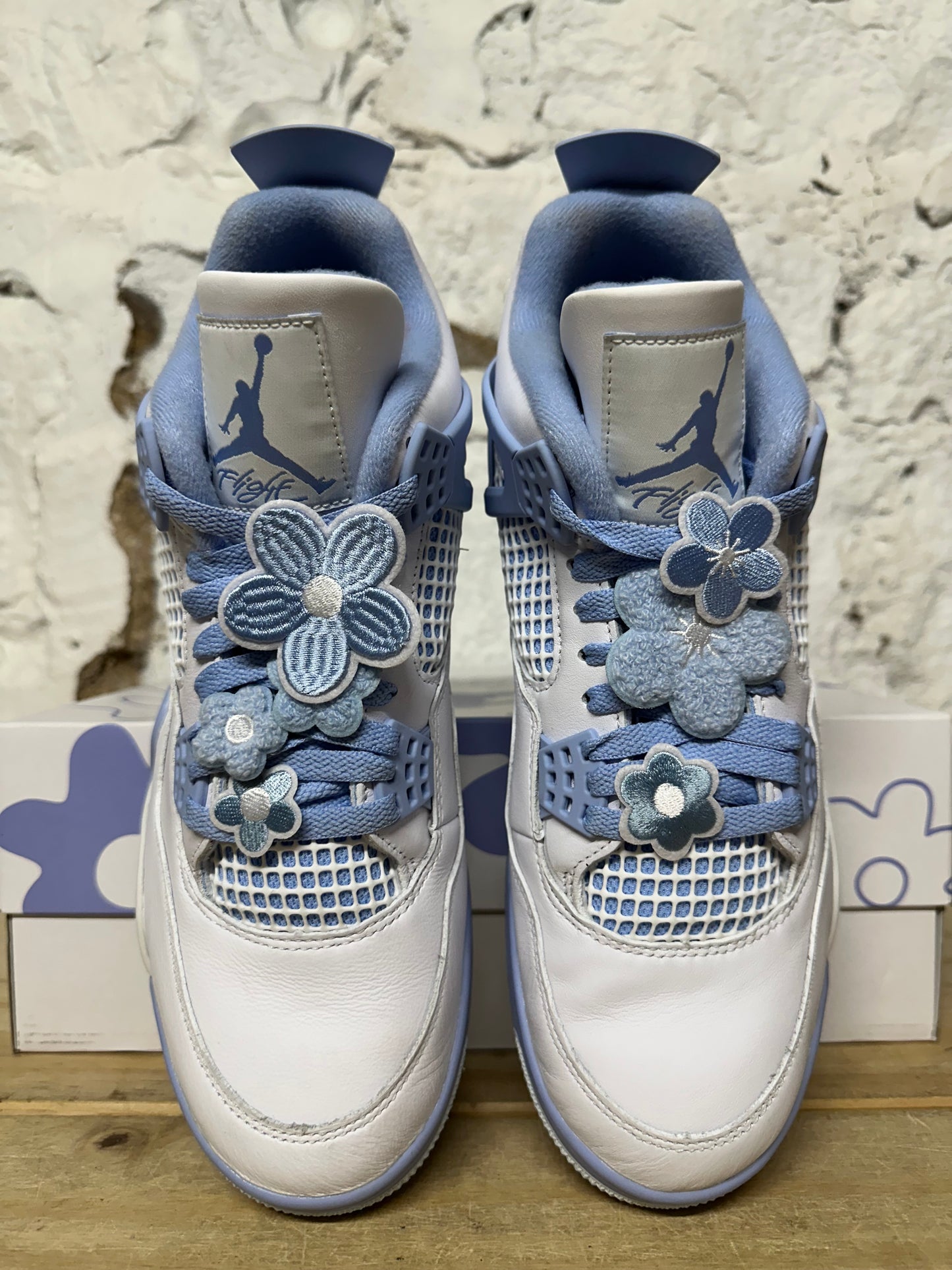 Air Jordan 4 Forget Me Not Sz 10 (11.5W)