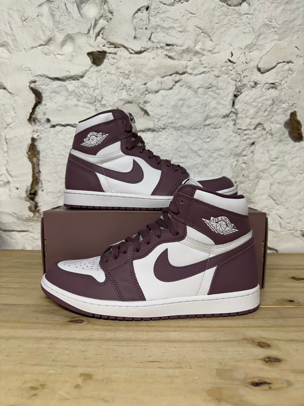 Air Jordan 1 Mauve Sz 10